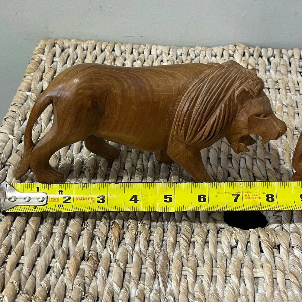Vintage‎ Set Of 2 Wooden Carved Roaring Lion & Elephant